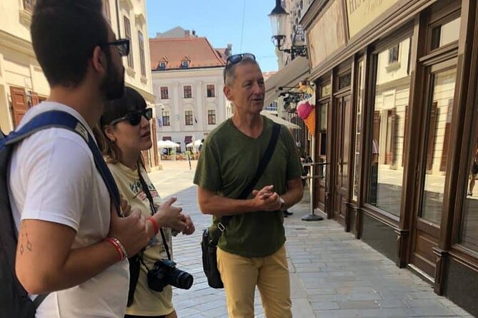 Trip from Vienna: Visit Bratislava - transport, lunch and guided tour included - Bus timing: the schedule that drives the whole trip