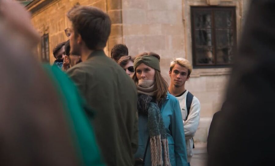 Vienna: 2-Hour Historical Crimes Guided Walking Tour - Meeting point at Helmut Zilk Square, yellow umbrella for the win