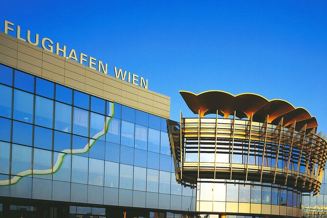 Vienna Airport Transfers From Vienna City With Private Driver - The drive to Vienna International (VIE): what the 20 to 30 minutes really means