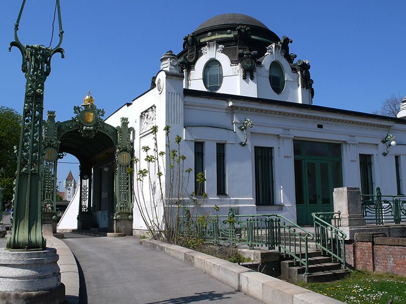 Vienna Art Nouveau Walking Tour - The imperial station at Hietzing: architecture with a political job