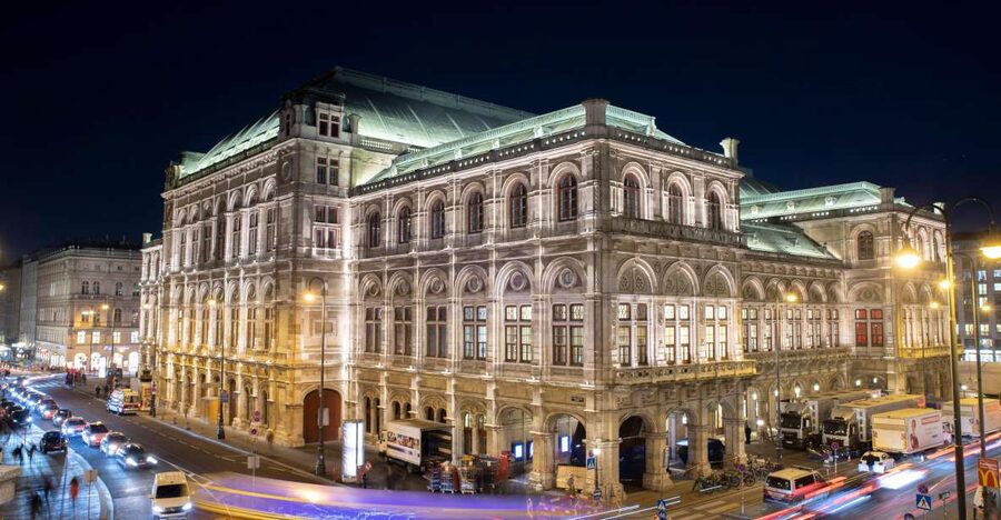 VIENNA AT NIGHT: PRIVATE PHOTO TOUR - Vienna at night is built for photos, not just sightseeing