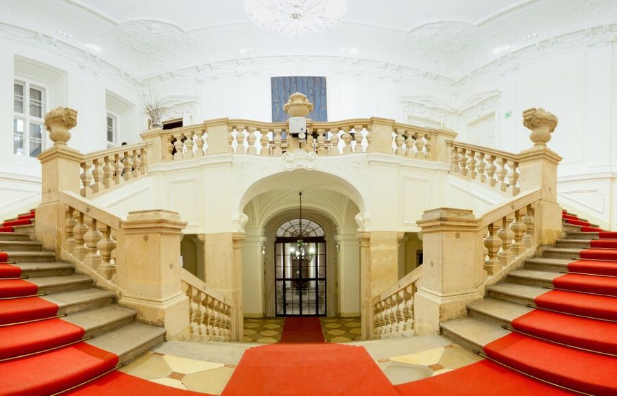 Vienna: Baroque Orchestra Concert and Dinner - Where it happens: Palais Schönborn-Batthány, and why the room matters