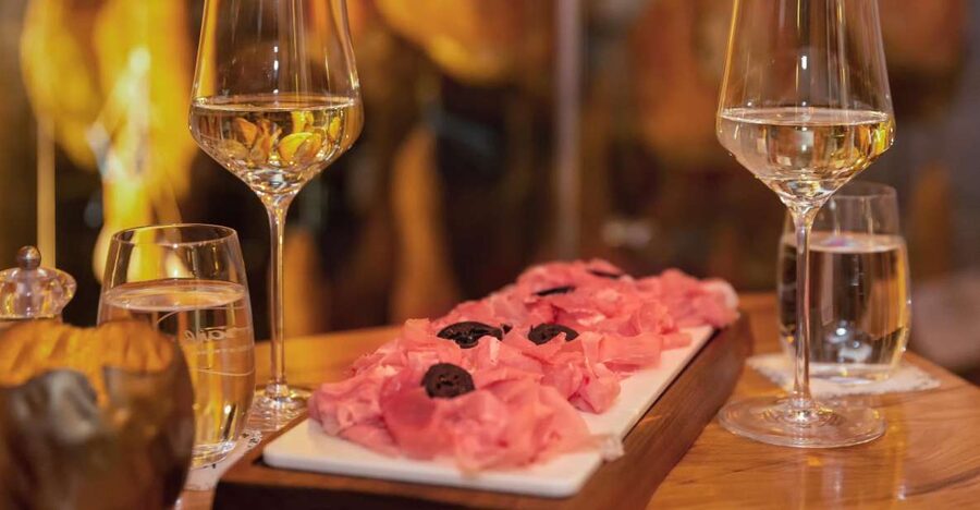 Vienna: Best of Vienna Food Tour - Finishing in Schottengasse, Ready to Order Like You Mean It