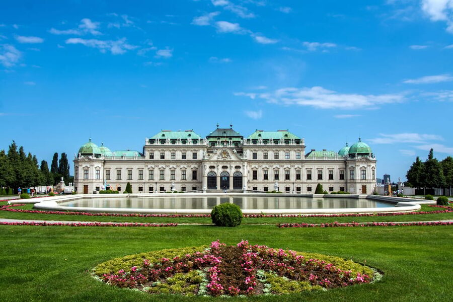 Vienna: Big Bus Hop-On, Hop-Off Tour by Open-Top Bus - The routes that actually matter, City vs. Palace