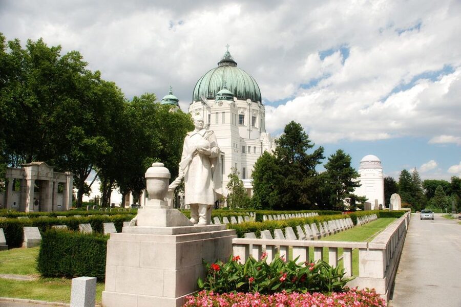 Vienna Central Cemetery Walking Tour with Transfers - Local history, culture, and the urban legends thread