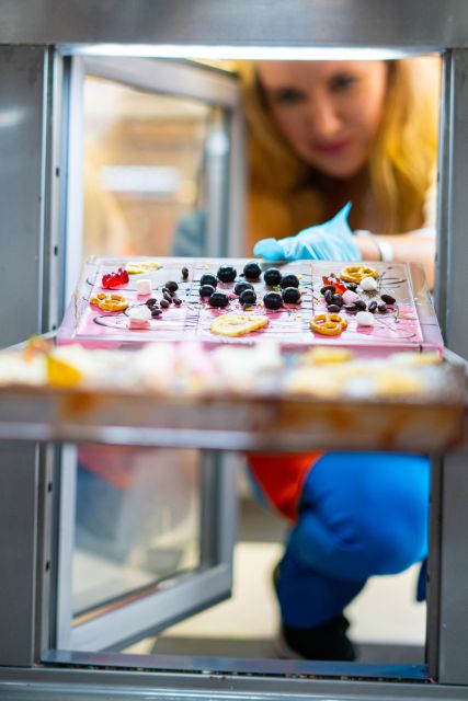 Vienna: Chocolate Workshop in Chocolate Museum w/ Tasting - The 90 Minutes That Add Up to More Than Sugar