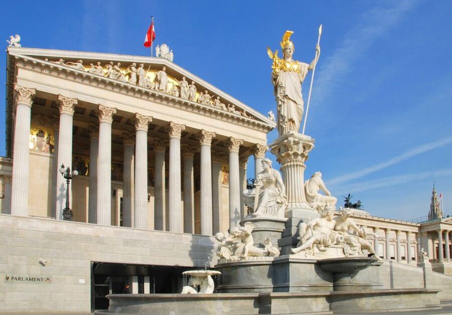 Vienna: City Center Guided Walking Tour - Key highlights you will feel on the walk