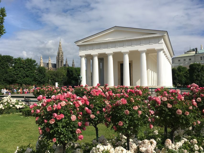 Vienna: City Center Guided Walking Tour - Vienna State Opera and Lobkowitz Palace, where Beethoven’s Eroica fits in