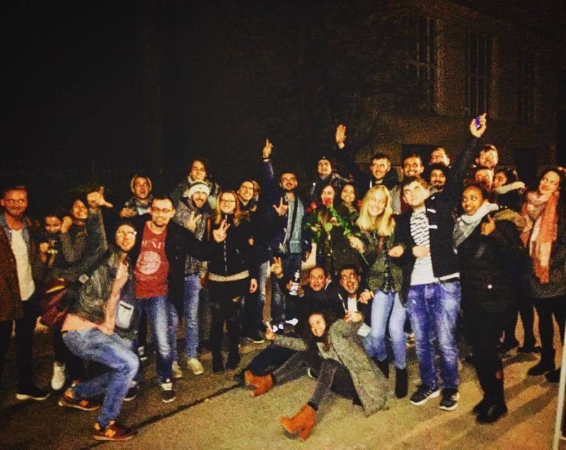 Vienna: City Center Pub Crawl - The 1 Shot Round and Why It Changes the Social Energy