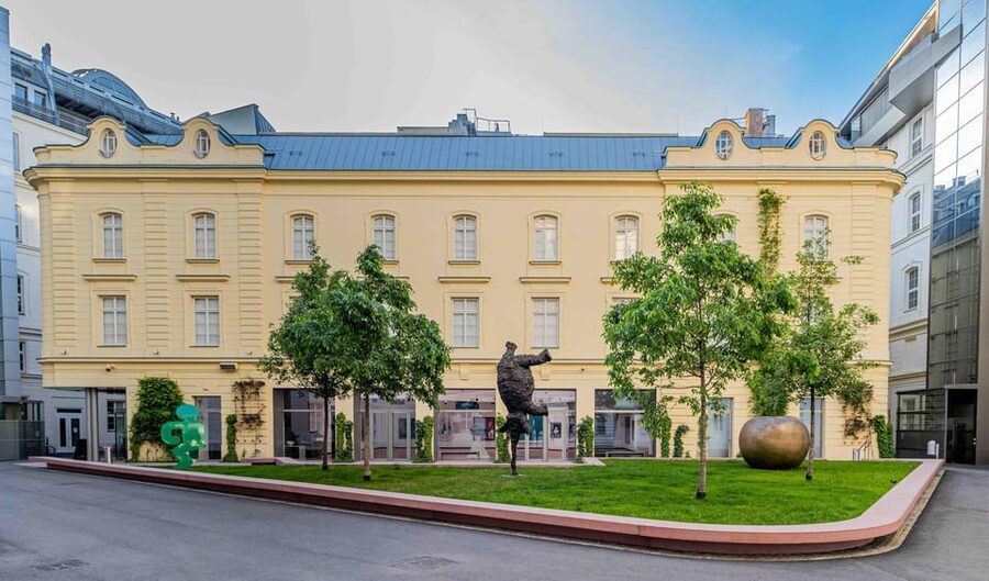 Vienna: City Cruise - Optional add-on: Heidi Horten Collection tickets for modern art lovers