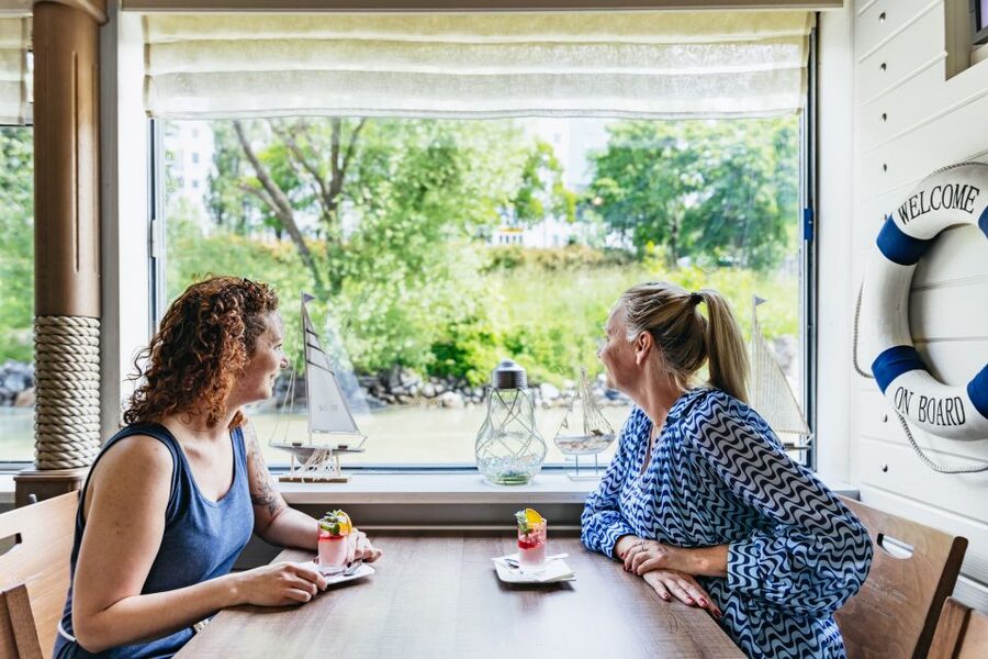 Vienna: City Cruise with Optional Lunch - Who Should Book This Danube Canal Cruise With Optional Lunch