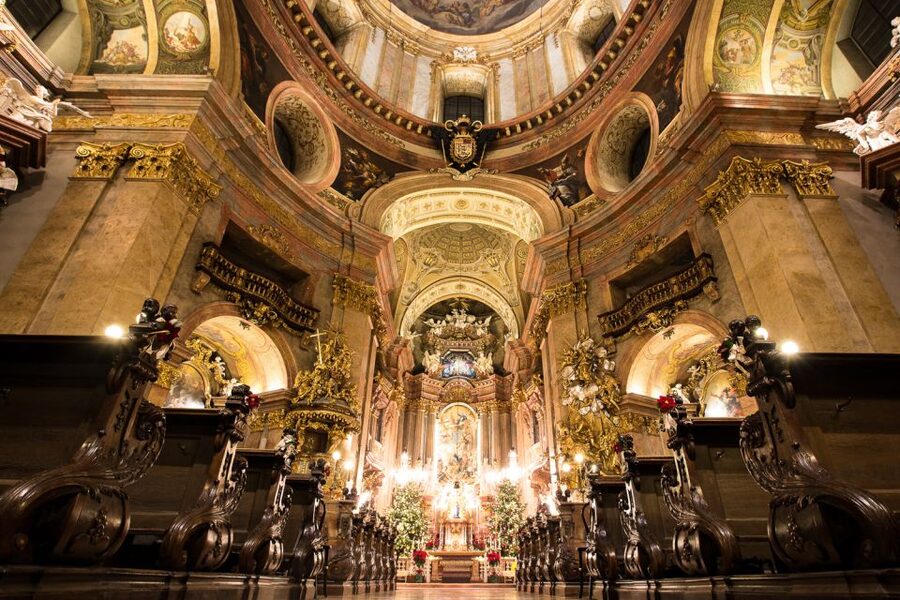 Vienna: Classic Ensemble Vienna in St. Peter's Church Ticket - Seating in St. Peter’s: Great Views, Church-Pew Reality