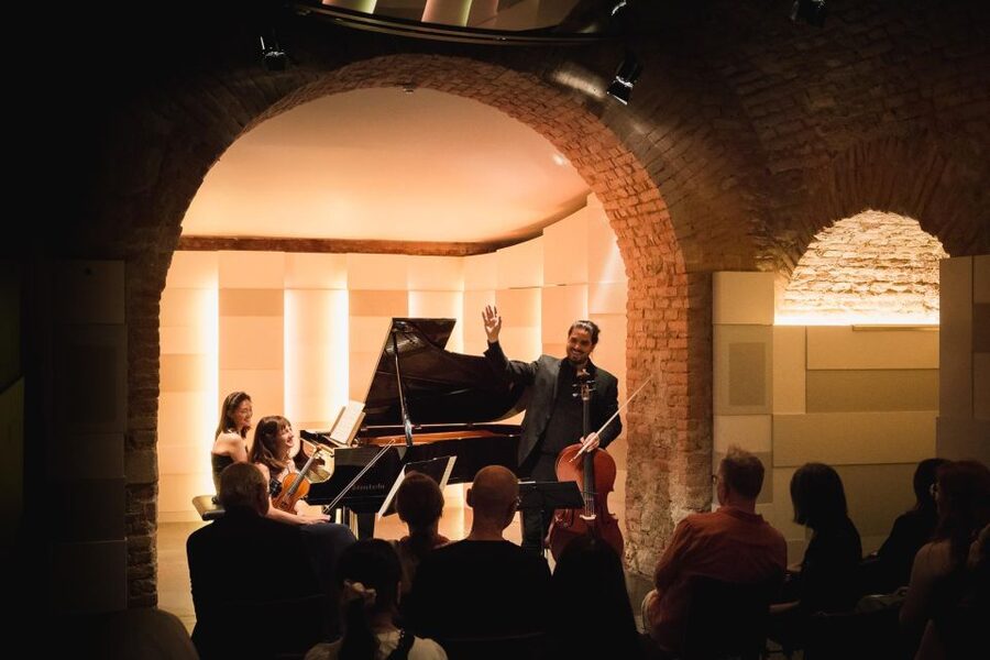 Vienna: Classical Concert at Mozarthaus with Museum Entry - Mozarthaus to Candlelit Music: How the Evening Flows