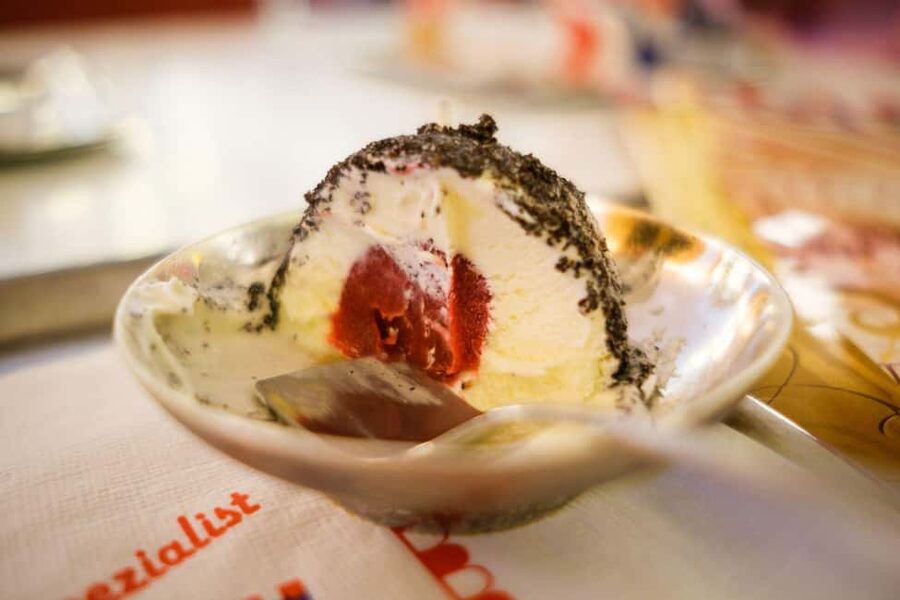 Vienna Coffee and Cake Tour: Sweets, Stories & Hidden Cafés - Key Highlights You’ll Care About