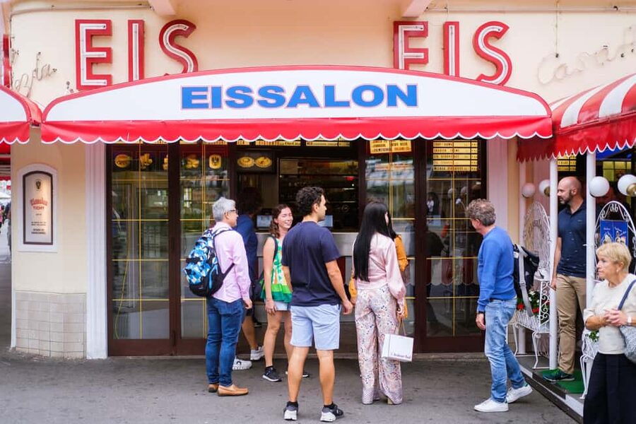 Vienna Coffee and Cake Tour: Sweets, Stories & Hidden Cafés - Naschmarkt Finale, Hip Drink Stop, and What to Do After