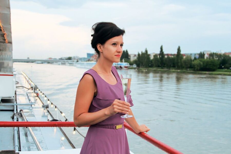 Vienna: Evening Cruise Along The Danube - Who this cruise suits best