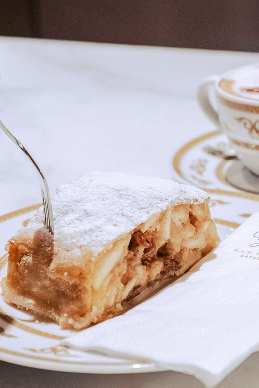 Vienna: Gerstner KuK Hofzuckerbäcker Baking Show & Tasting - The recipe card you take home: what it’s actually for