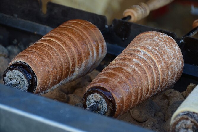 Vienna Guided Christmas Market Food and Drink Tour - A Vienna Christmas market tour built for eating, not wandering