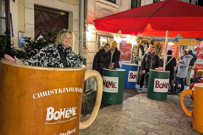 Vienna Guided Christmas Market Food and Drink Tour - Stop 1: Am Hof Christmas Market for old-school Vienna vibes