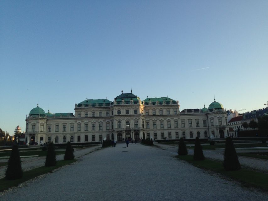 Vienna: Guided E-Bike Tour - Bike rules and safety: what you are responsible for