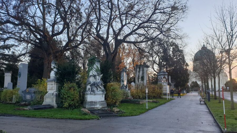 Vienna: Guided Walking Tour of the Central Cemetery - Ending near the honorary graves, and leaving with a sense of scale