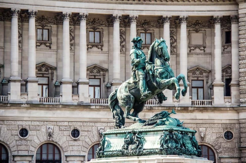 Vienna: Habsburgs Capital, 2hrs. Historical walking Tour - Hofburg Palace: the Habsburg machine in walking size