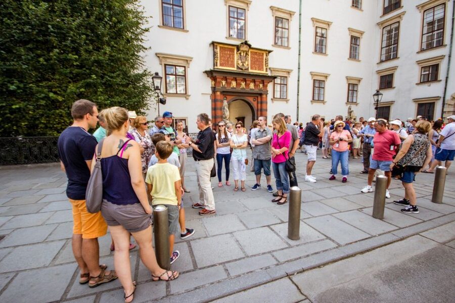 Vienna: Habsburgs Capital, 2hrs. Historical walking Tour - Vienna State Opera and the Sisi diamond stars detail