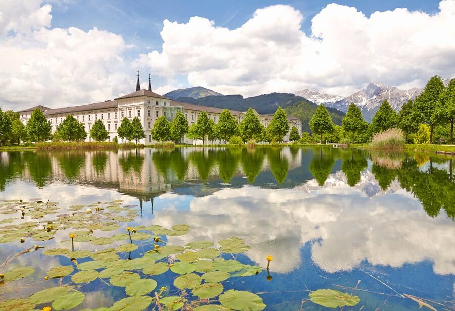 Vienna: Hallstatt & Alpine Peaks Day Trip with Admont Abbey - Price and Value: Is $163 a Fair Deal for This Alpine Day?