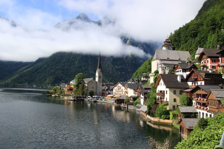 Vienna: Hallstatt & Alpine Peaks Day Trip with Admont Abbey - Getting There: Early Pickup, Coach Comfort, and Planned Breaks