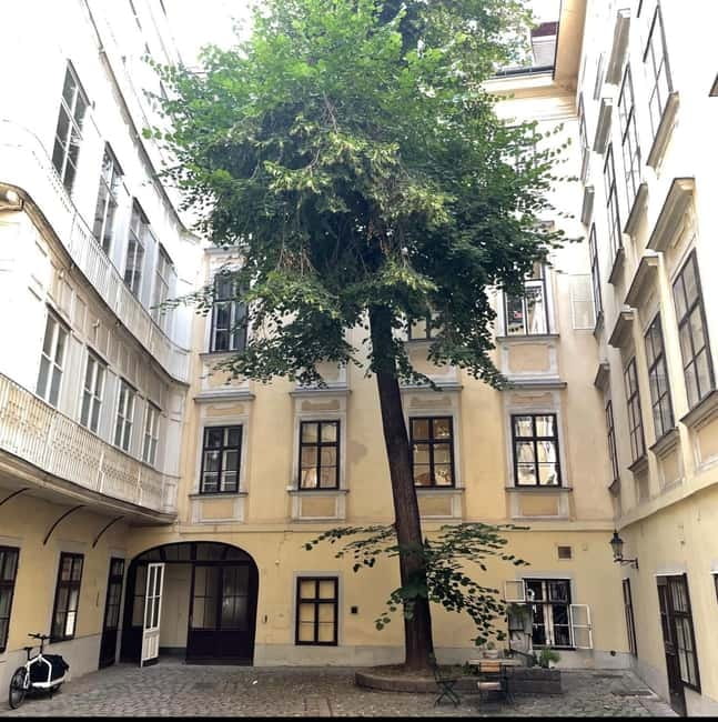 Vienna: Hidden courtyards Guided walking tour - Price and Value: Is $44 Worth It?