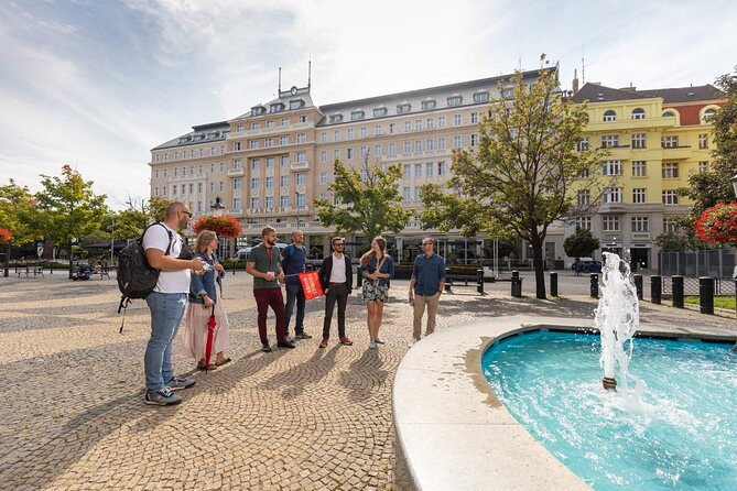 Vienna Highlights: Private Guided Walking Tour - Starting at Mozarthaus, then straight into Vienna State Opera