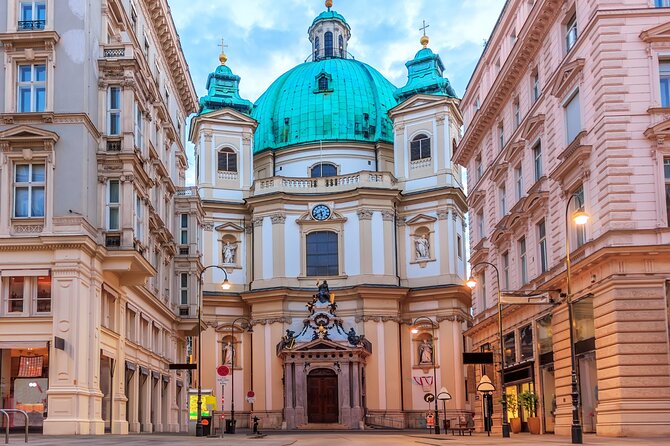 Vienna Highlights Self guided scavenger hunt and Walking Tour - Best For Families, Students, and Team-Building