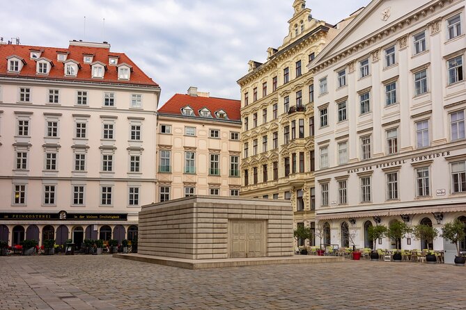Vienna Historic Center: City Walk with Audio Guide on your Phone - Pacing the Walk for a Comfortable 2 to 3 Hours