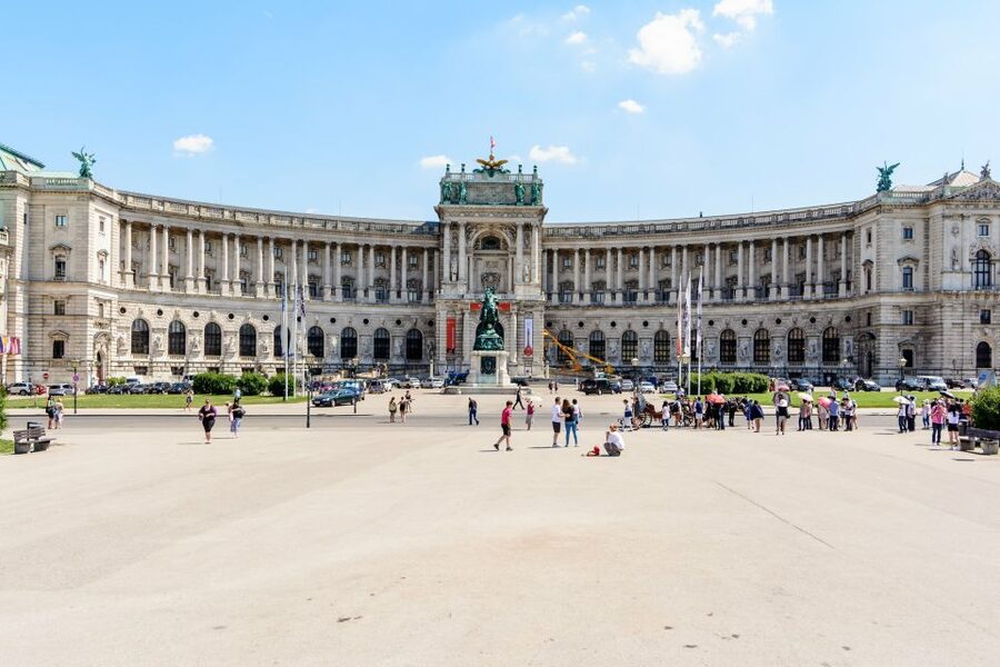 Vienna: Hofburg Palace and Sisi Museum Skip-the-Line Tour - Old Town walking add-on: St. Stephen’s and the Trinity Column