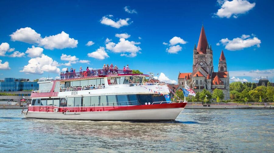 Vienna: Hop-on Hop-off, Ferris Wheel, and River Cruise - Riding the Big Bus City Route, from Opera area to St Stephen’s Cathedral