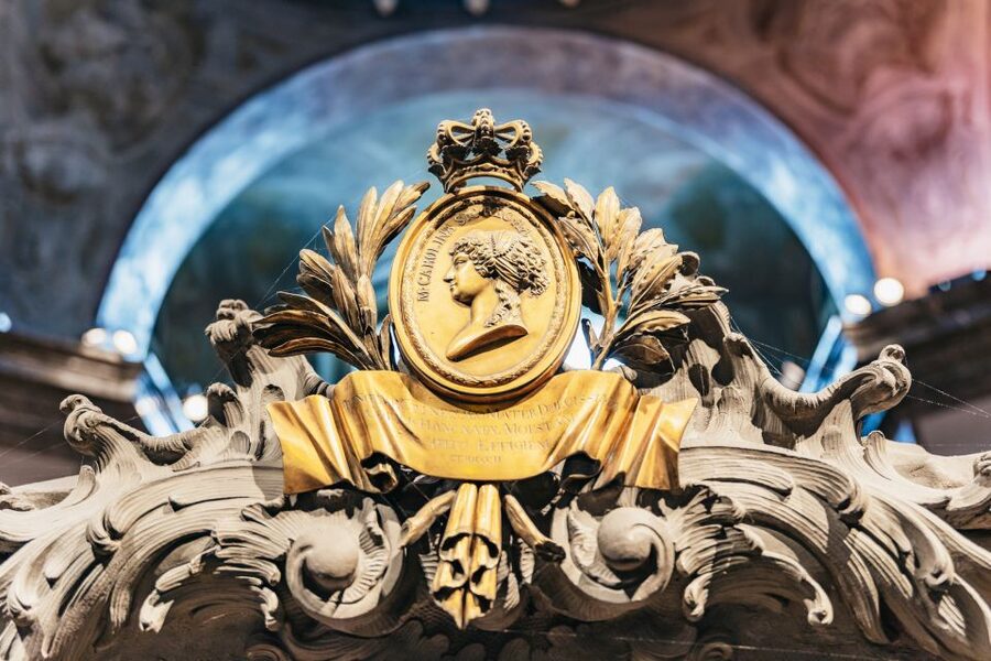 Vienna: Imperial Crypt Entrance Ticket - Going beyond the names: the little details you should look for
