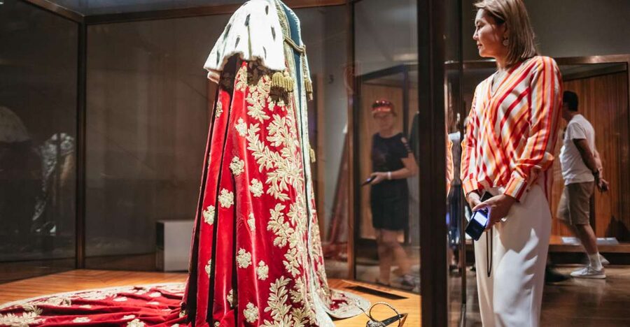 Vienna: Imperial Treasury in the Hofburg Palace - Key things to notice before you go