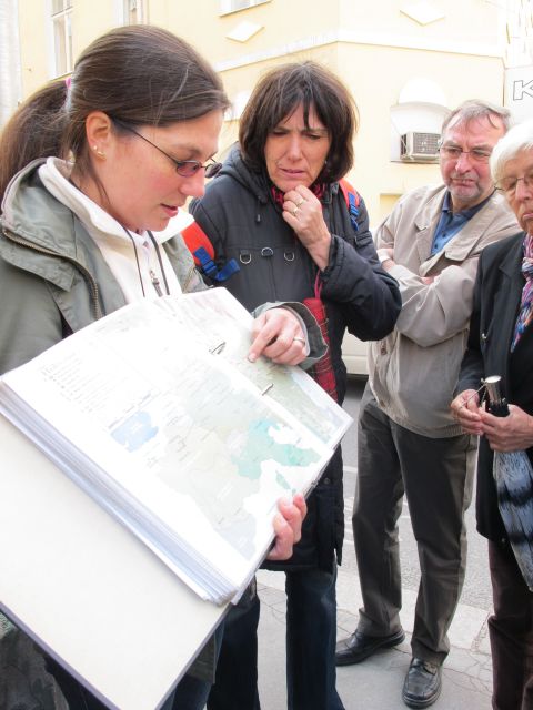 Vienna: Jewish Life in Leopoldstadt 2-Hour Walking Tour - Leopoldstadt, the Danube-side neighborhood that shaped Jewish Vienna