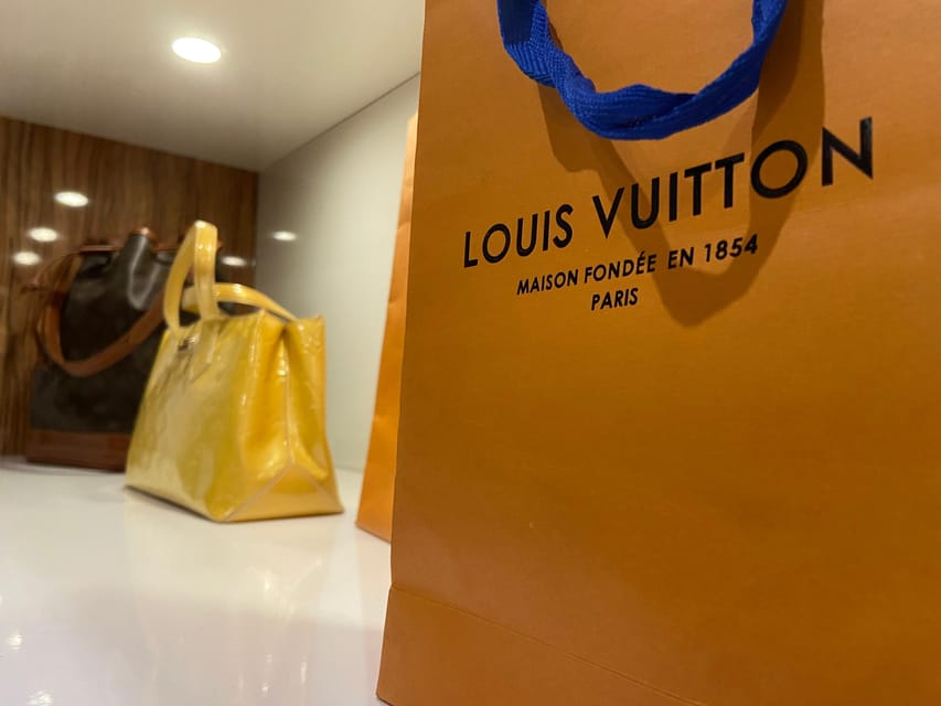 Vienna: Luxury Vintage Fashion Walking Tour - How the walking route works across Vienna’s Innenstadt