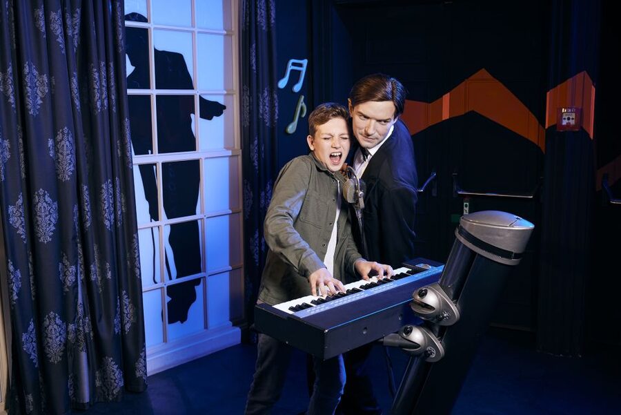 Vienna: Madame Tussauds Admission Ticket - Red-carpet photo stops: Leonardo, Mozart, and your favorite face