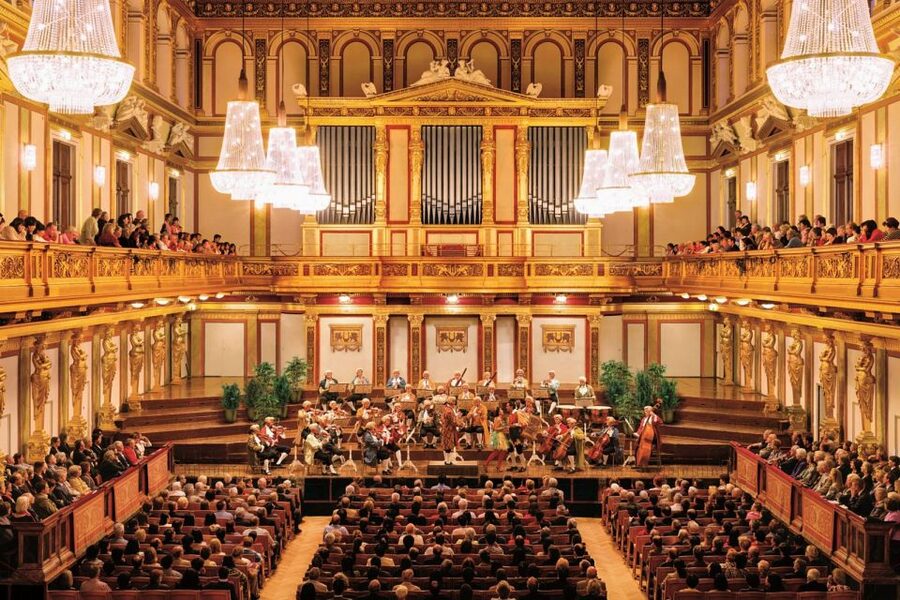 Vienna: Mozart Concert at the Musikverein - Golden Hall - Dress smart casual, and plan for cloakroom bottlenecks