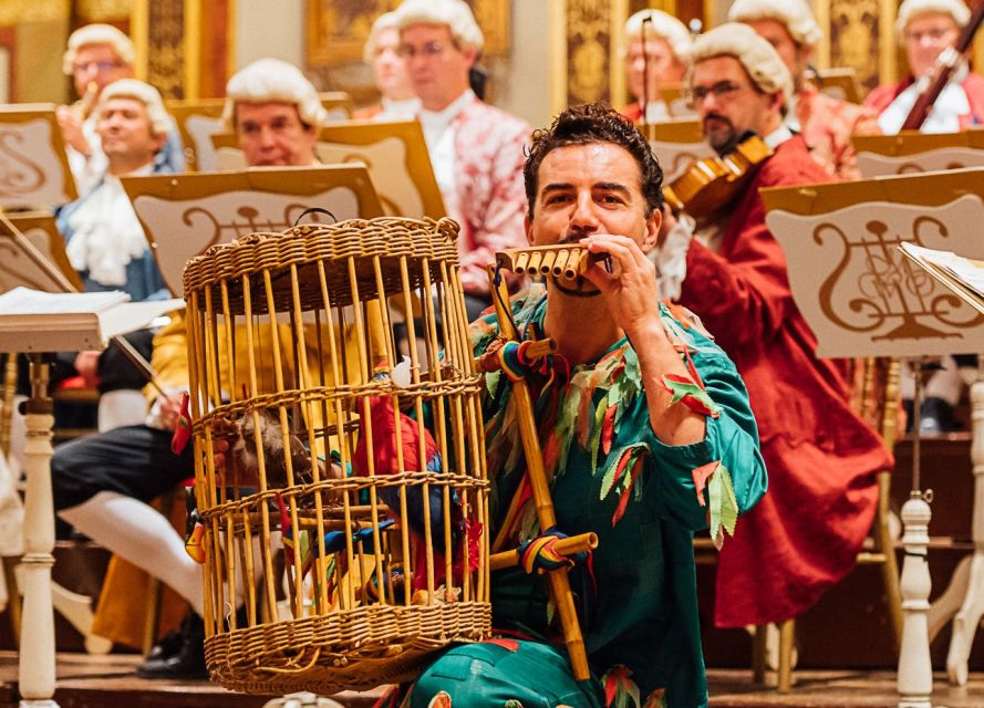 Vienna: Mozart Concert at the Musikverein - Golden Hall - The audience vibe: lively, respectful, and occasionally chaotic