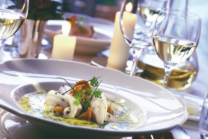 Vienna Mozart VIP Package: Concert, Dinner and Carriage Ride - Who should book this VIP Mozart package (and who might not)
