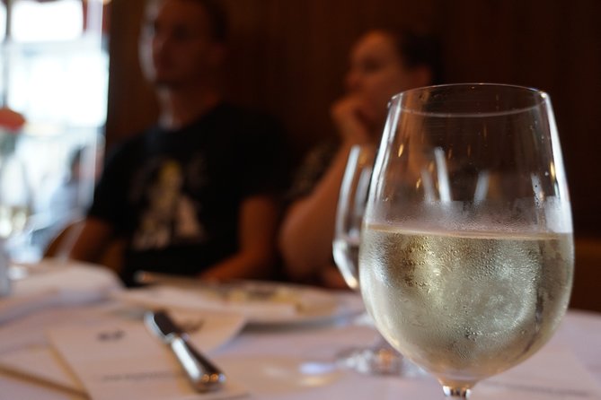 Vienna Nightlife Experience: Food, Wine, Cocktails & Vibes - Key highlights worth your attention