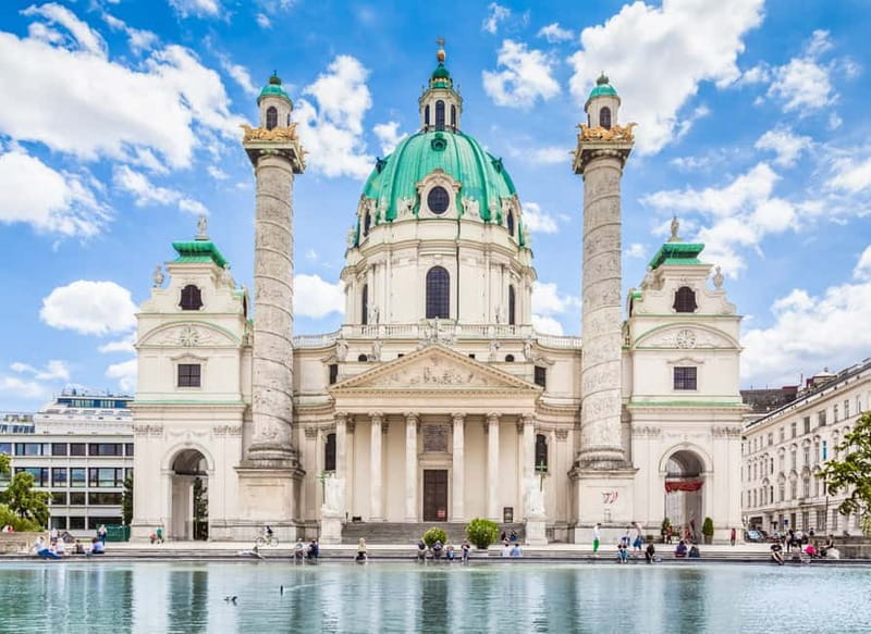 Vienna: Old Town Highlights Private Walking Tour - Logistics that can make or break the day