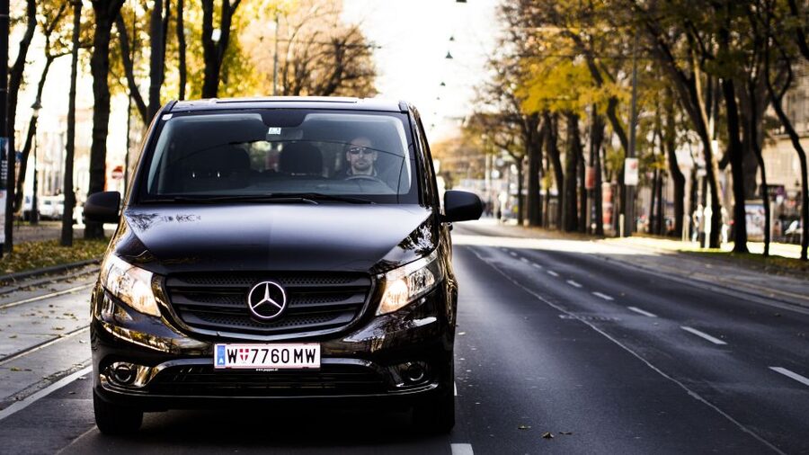 Vienna: Private 3-Hour City Highlights Van Tour - Pickup, comfort, and the small-group advantage up to 7