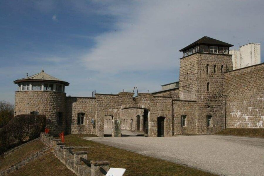 Vienna: Private Tour Mauthausen and Linz - Key highlights that matter on this private tour