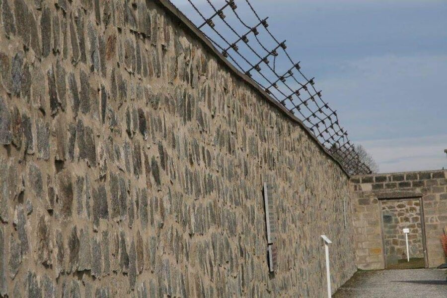 Vienna: Private Tour Mauthausen and Linz - Stop 1: Entering KZ-Gedenkstatte Mauthausen with an audio guide system