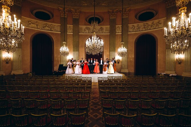 Vienna Residence Orchestra: Mozart and Strauss Concert - Getting there: Ringstrasse area, near transit, and why timing matters
