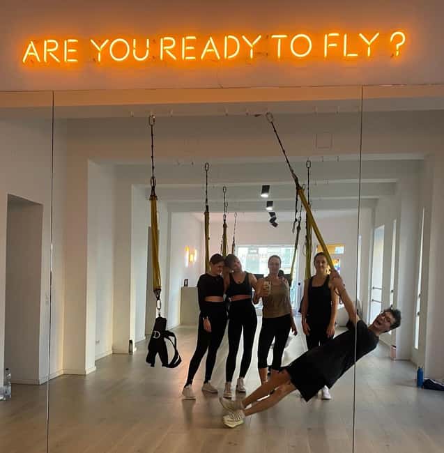 Vienna's Most Fun Workout: Bungee Fitness Training - The 55-Minute Workout Block, What You’re Actually Doing
